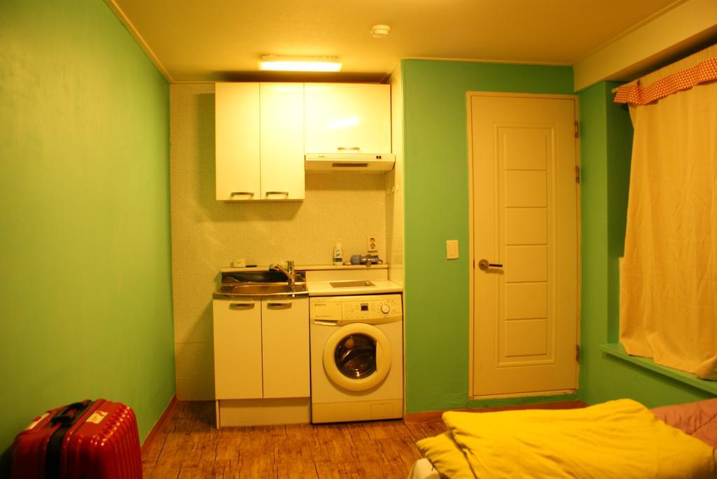 J Guesthouse Σεούλ Δωμάτιο φωτογραφία